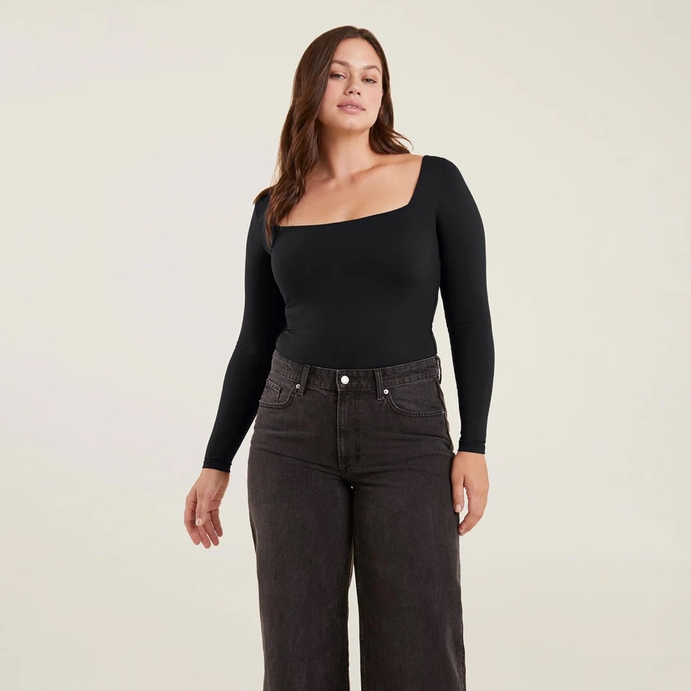 NEW! NUUDS Large, Evergreen wide square neck long sleeve body suit